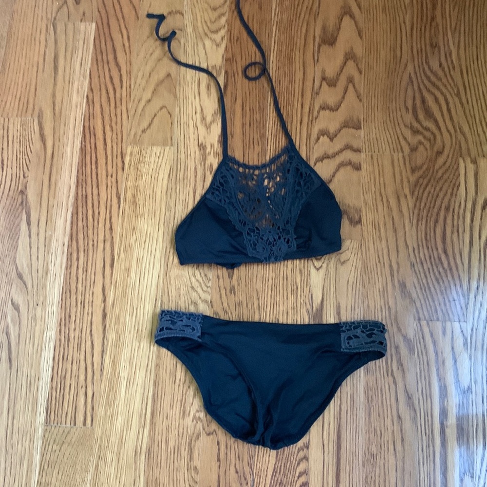 Becca 2 piece halter bikini bathing suit black